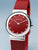 Bering Damenarmbanduhr Nahansicht: rotes Zifferblatt, silbernes Gehäuse, rotes Edelstahlband