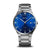 Herrenarmbanduhr Bering mit blauem Zifferblatt, silberfarbenem Metallarmband und Indexen.