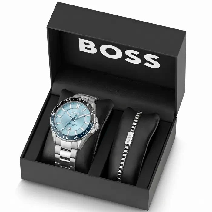 BOSS Runner Herren-Geschenkset: silberne Armbanduhr mit blauem Zifferblatt und Edelstahlarmband