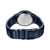 Herrenarmbanduhr von hinten: Rückseite und Titanarmband-Glieder mit Schließe sichtbar.