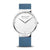 Herrenuhr: weißes Zifferblatt, blaues Armband, silberfarbener Gehäuserand