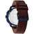 Herren Multifunktionsuhr mit braunem Lederarmband, Rückansicht mit Edelstahlboden
