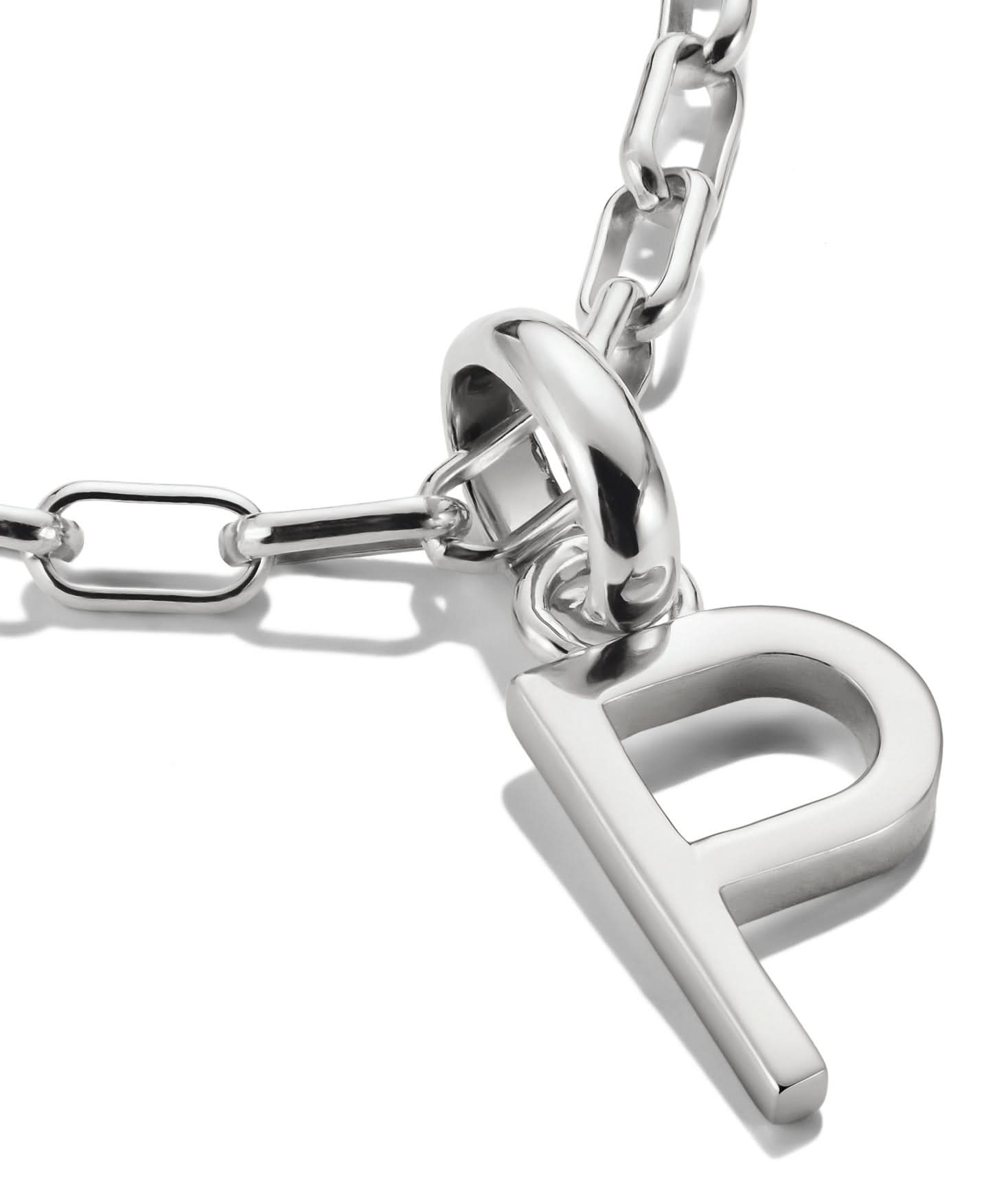 Thomas Sabo berlock i silver: Bokstaven P med en länklänk
