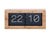 Bordsklocka i bambu med flip-display, träram, visar 22 och 10