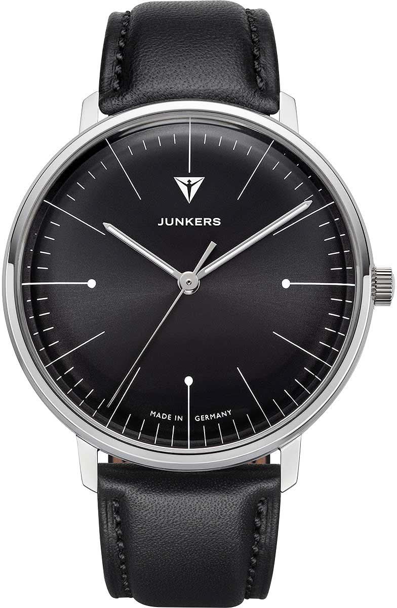 Herrklocka JUNKERS med svart urtavla, silverfärgat hölje och läderarmband