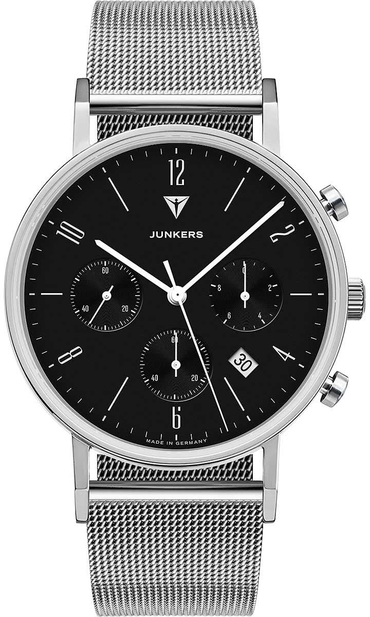 Junkers herrur med svart urtavla, silverfärgat hölje och metallarmband