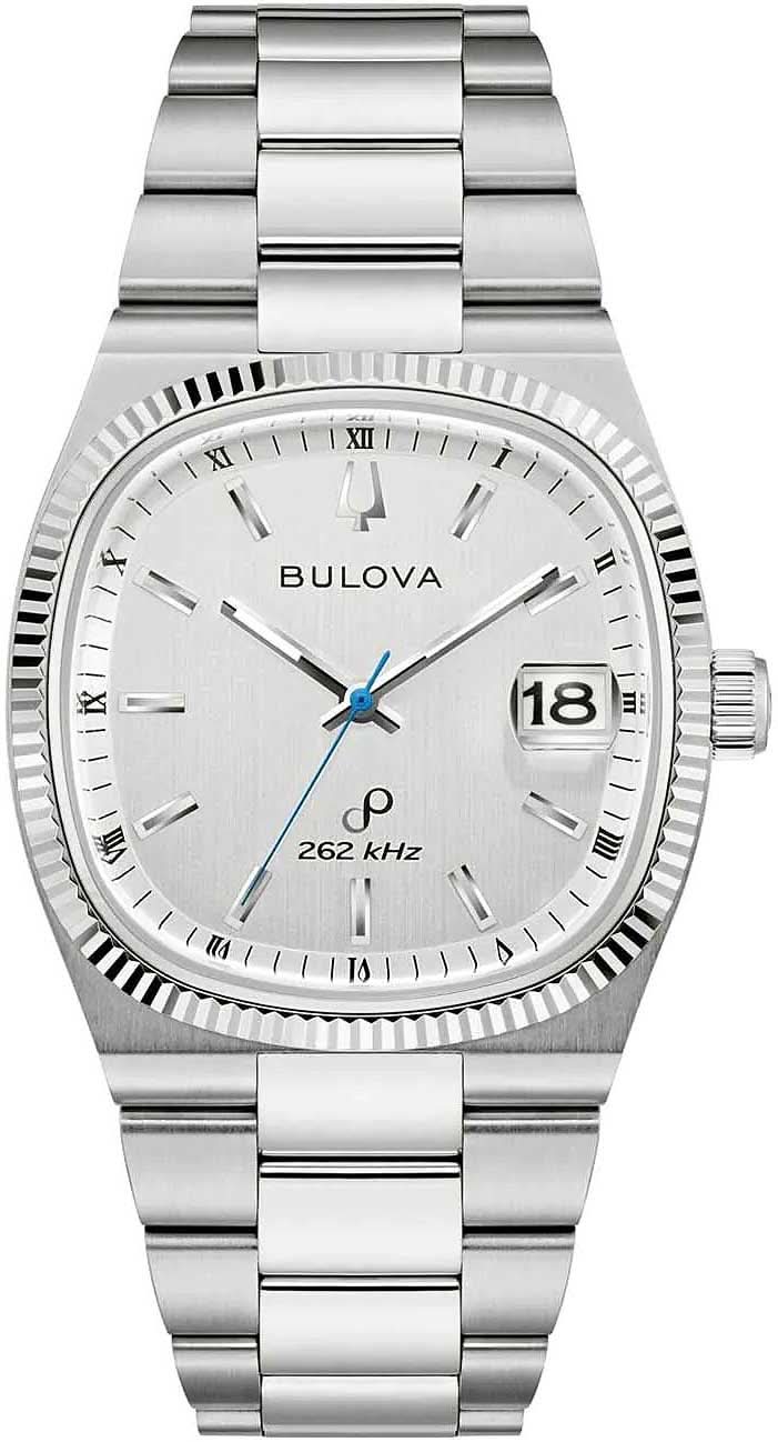 Bulova herrklocka med silverfärgat rostfritt stålarmband, vit urtavla och datumvisning