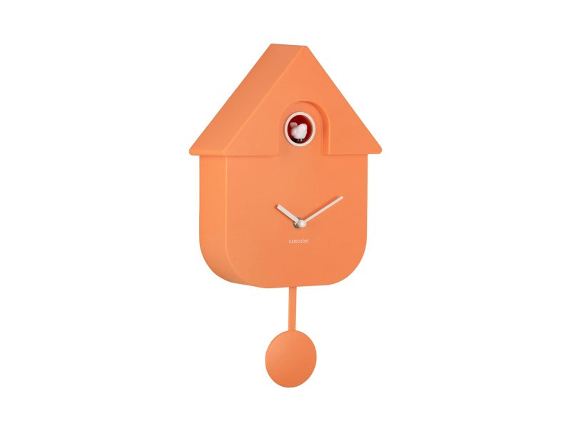 Orange väggklocka i husdesign med pendel och ABS-hölje
