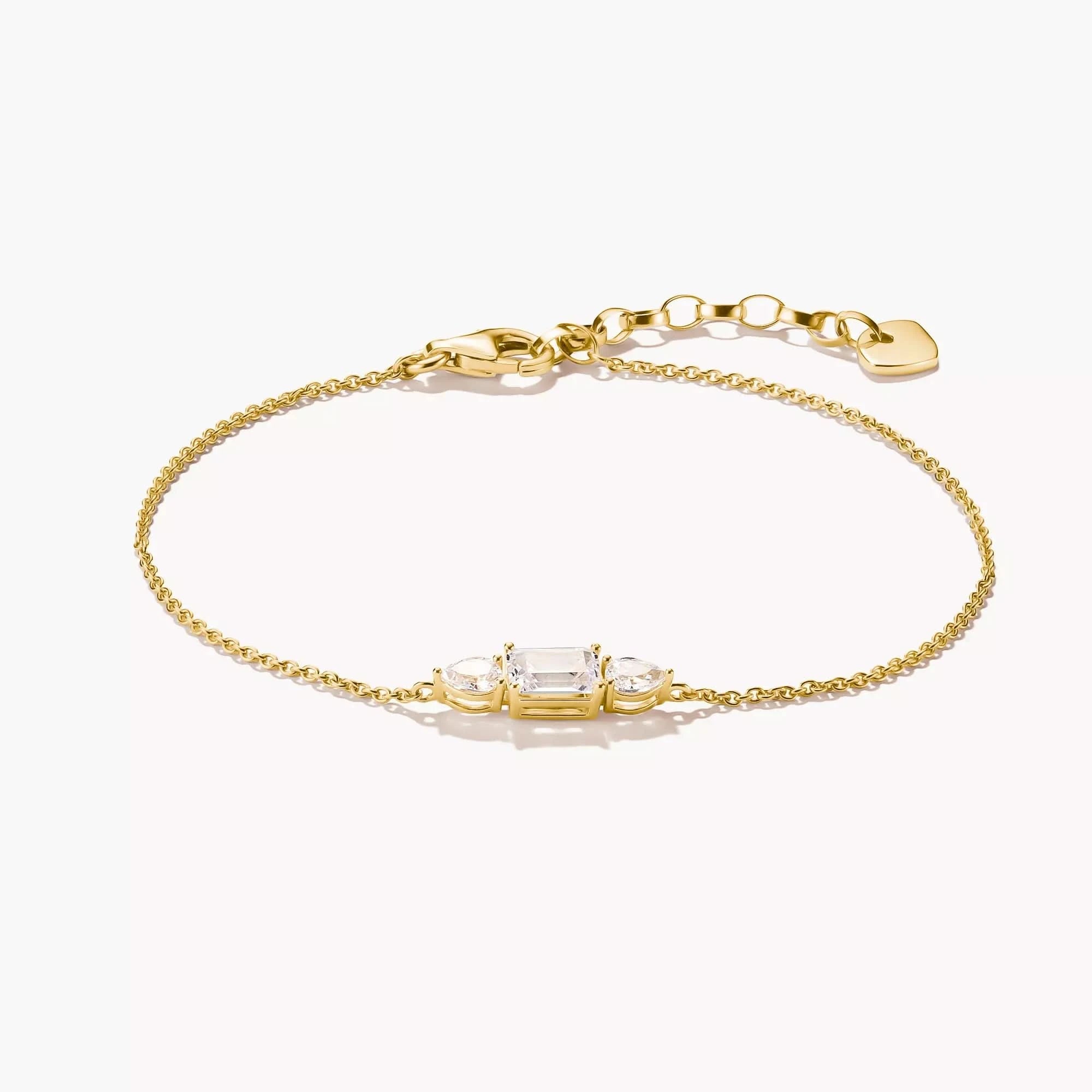 Guldpläterat damarmband med zirkoniastenar och spänne