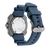 Rückansicht der Taucheruhr mit blauem Silikonarmband, Schraubkrone und Gehäuseprägung