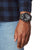 Casio G-Shock Mudmaster Armbanduhr am Handgelenk mit schwarzem Gehäuse und grünem Band