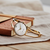Danish Design Armreif-Uhr mit goldenem Armband und weißem Zifferblatt