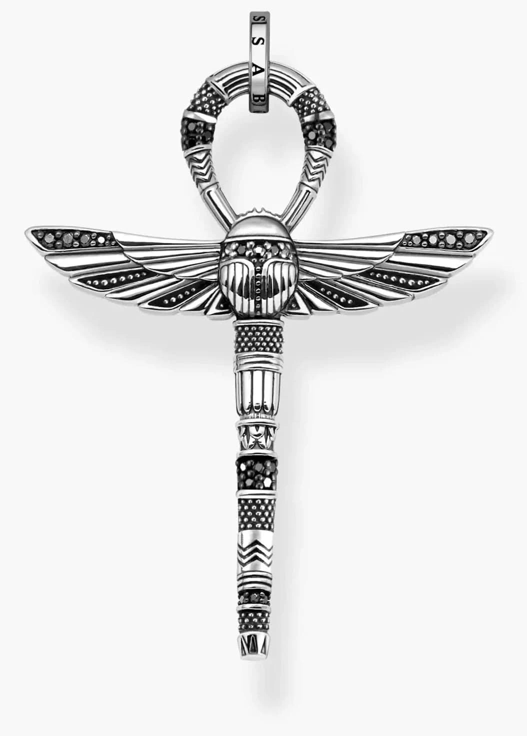 Silverfärgat livskors/ankh-halsband med skarabé, vingar och svart dekoration