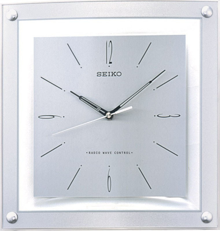 Seiko QXR205S Armbandsur Vit • Radiostyrd klocka • Fyrkantigt plasthölje