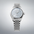 Seiko Presage herrklocka med silverfärgad urtavla och armband i metall