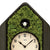 Gökur med grön mosskrans och metallgök, rund urtavla