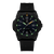 Svart herrur med blå urtavla och självlysande index, Luminox-logotyp