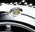 Urhuvud på Chris Benz herrklockas metallboett, sidovy