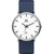 Herrenarmbanduhr mit rundem silbernem Gehäuse, weißem Zifferblatt und blauem Lederarmband