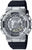 Casio G-Shock armbandsur med silverfärgat hölje och mörkt gummiarmband, digital display