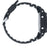 Herrklocka med svart armband, metallspänne och länkstruktur