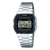Casio Digitaluhr mit Edelstahlarmband, schwarzem Display und WR-Angabe