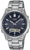 Casio analog herrklocka med blå urtavla och metallänk, titanlook