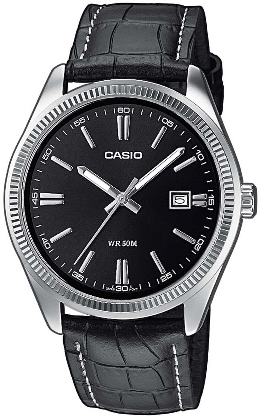 Casio herrklocka med svart läderarmband, rund svart urtavla och silverfärgad boettring