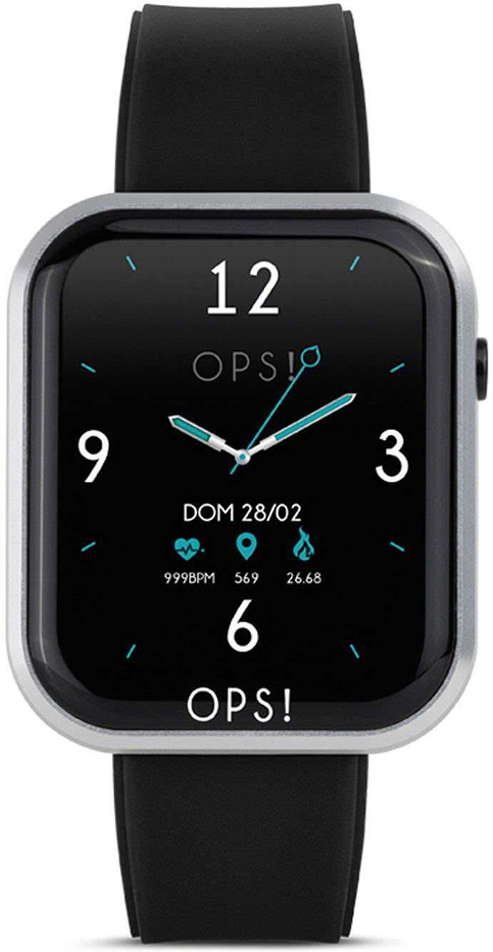 Smartklocka med svart urtavla, silverfärgad ram och svart silikonarmband