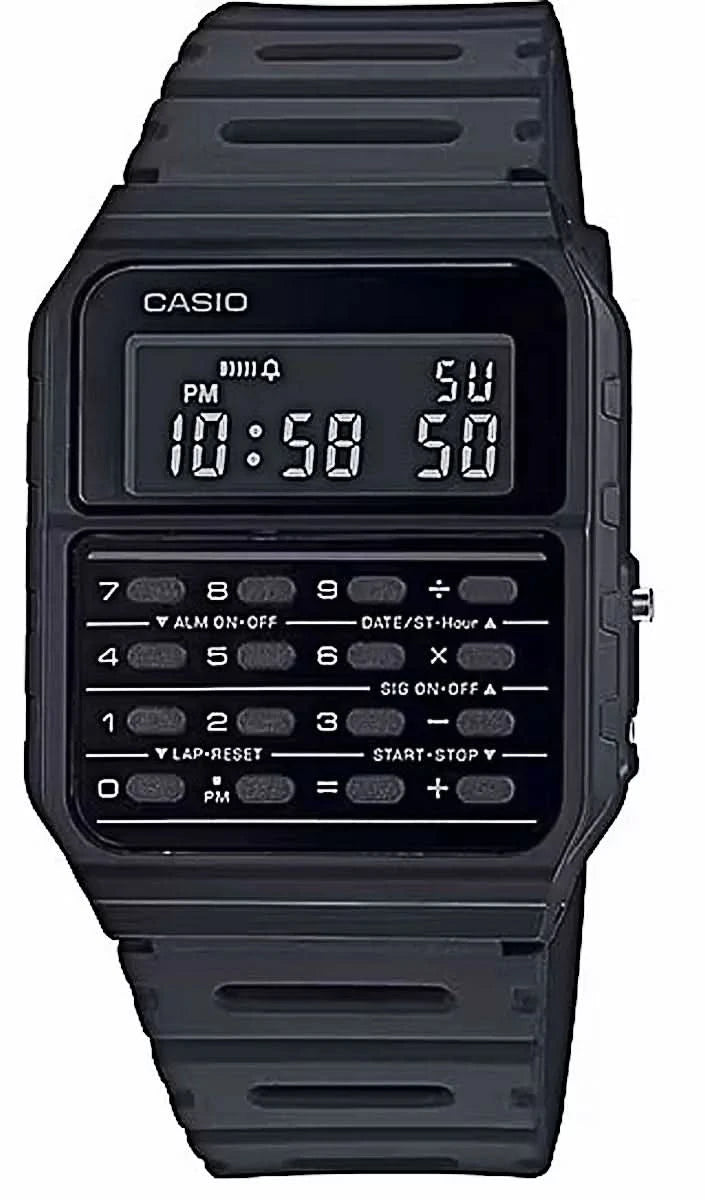 Digital retroarmbandsur med svart boett, brett silikonband och display