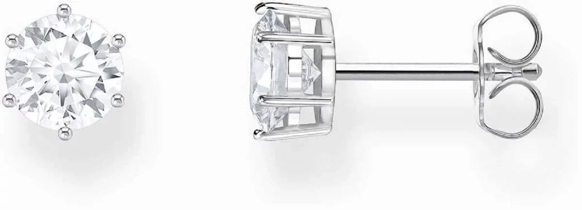 Silversmycke med rund, vit zirkon i briljantslipning