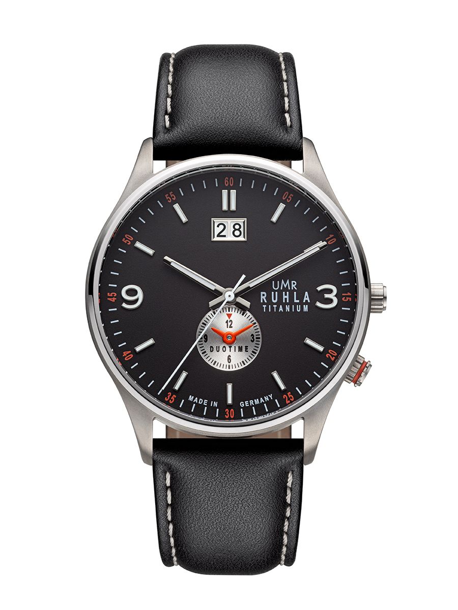 Analog armbandsur: svart urtavla, svart läderband, boett i titan, stor datumvisning & 2:a tidszon