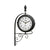 Runde schwarze Wanduhr mit AMS-Logo, Ziffernblatt unter Mineralglas und geschwungener Halterung