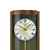 Wanduhr-Zifferblatt mit AMS Logo, römischen Zahlen und schwarzen Zeigern