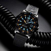 Herrklocka automatisk dykklocka med manuell uppdragning - Luminox Modell: XS.3101
