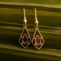 Daydreamer hängörhängen med sten - Holzkern Modell: Jewelry