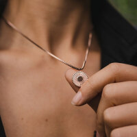 Stencil halsband med runt hänge - Holzkern Modell: Jewelry