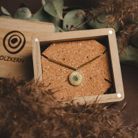 Stencil halsband med runt hänge - Holzkern Modell: Jewelry