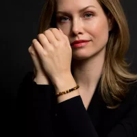 Armband i 6mm Tigeröga med rostfritt...